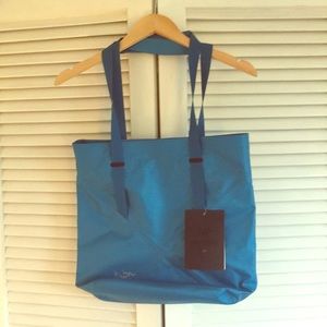 ARC’TERYX Blanca tote